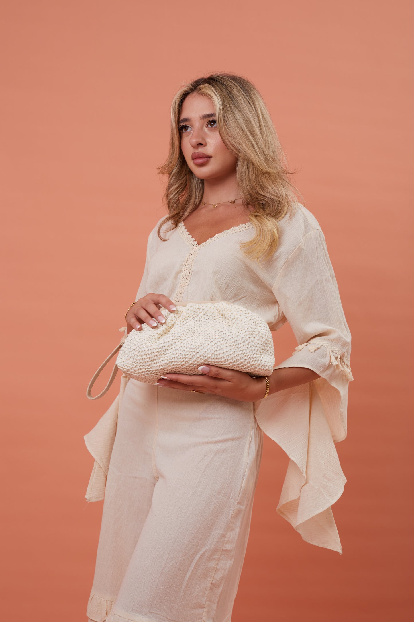 Shelly Clutch - White