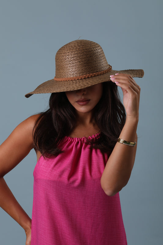 Straw Hat 02