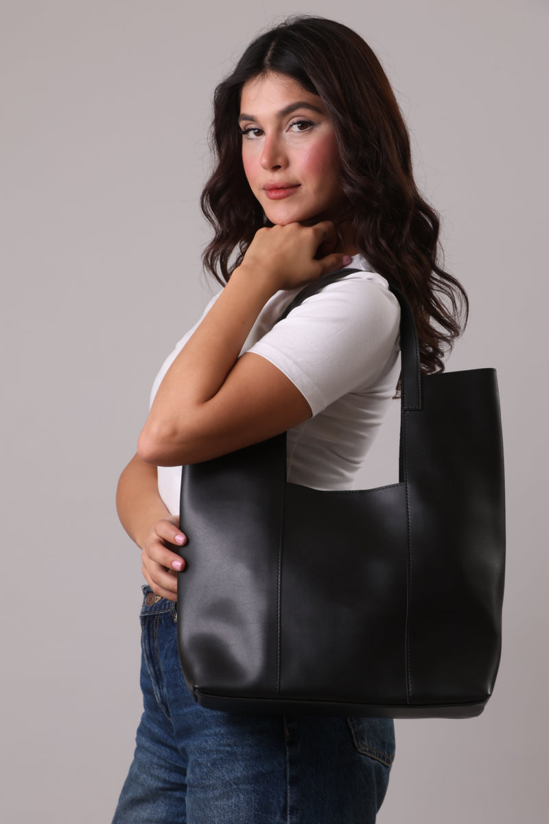 Cut-Out Bag - Black
