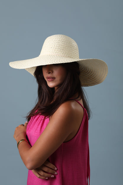 Straw Hat 02