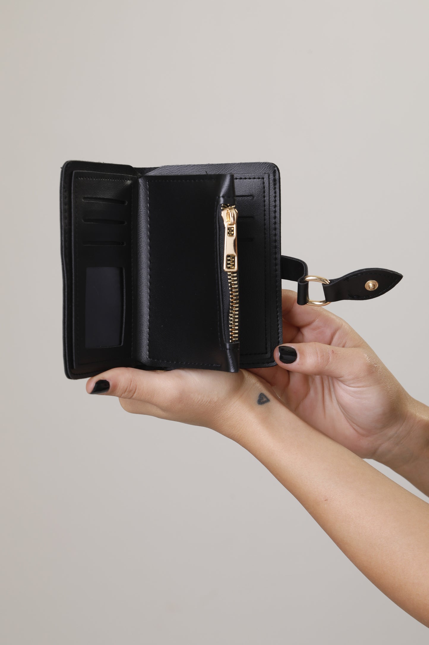 Lia Small Wallet