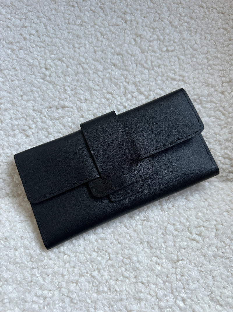 Black Wallet D