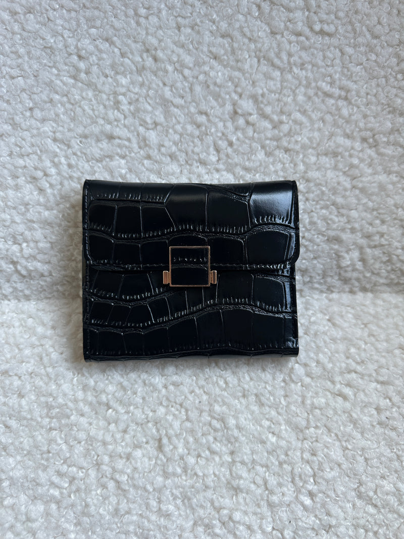 Button Small Wallet - Black