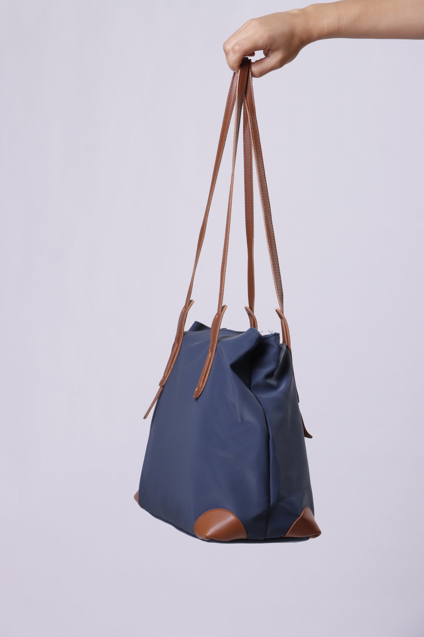 Emily Bag - Navy & Camel